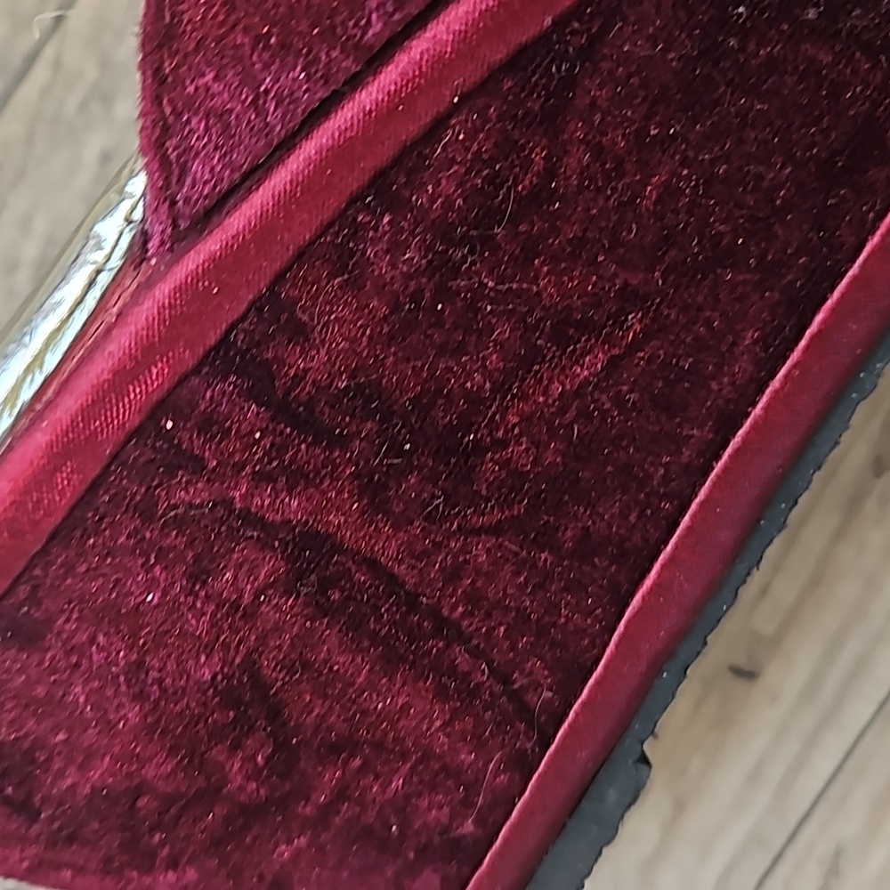 Grazie Burgundy Velvet Jeweled Thong Mules - Picture 4 of 5